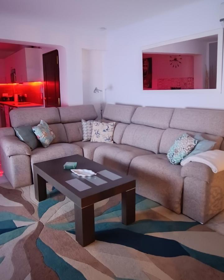 Pmt16 - Large City Apartment On The Beach Торрев'єха Екстер'єр фото